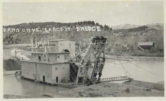 A dredge operating on Mores Creek