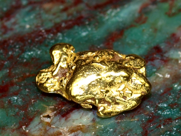 Finding Small Gold with Detector